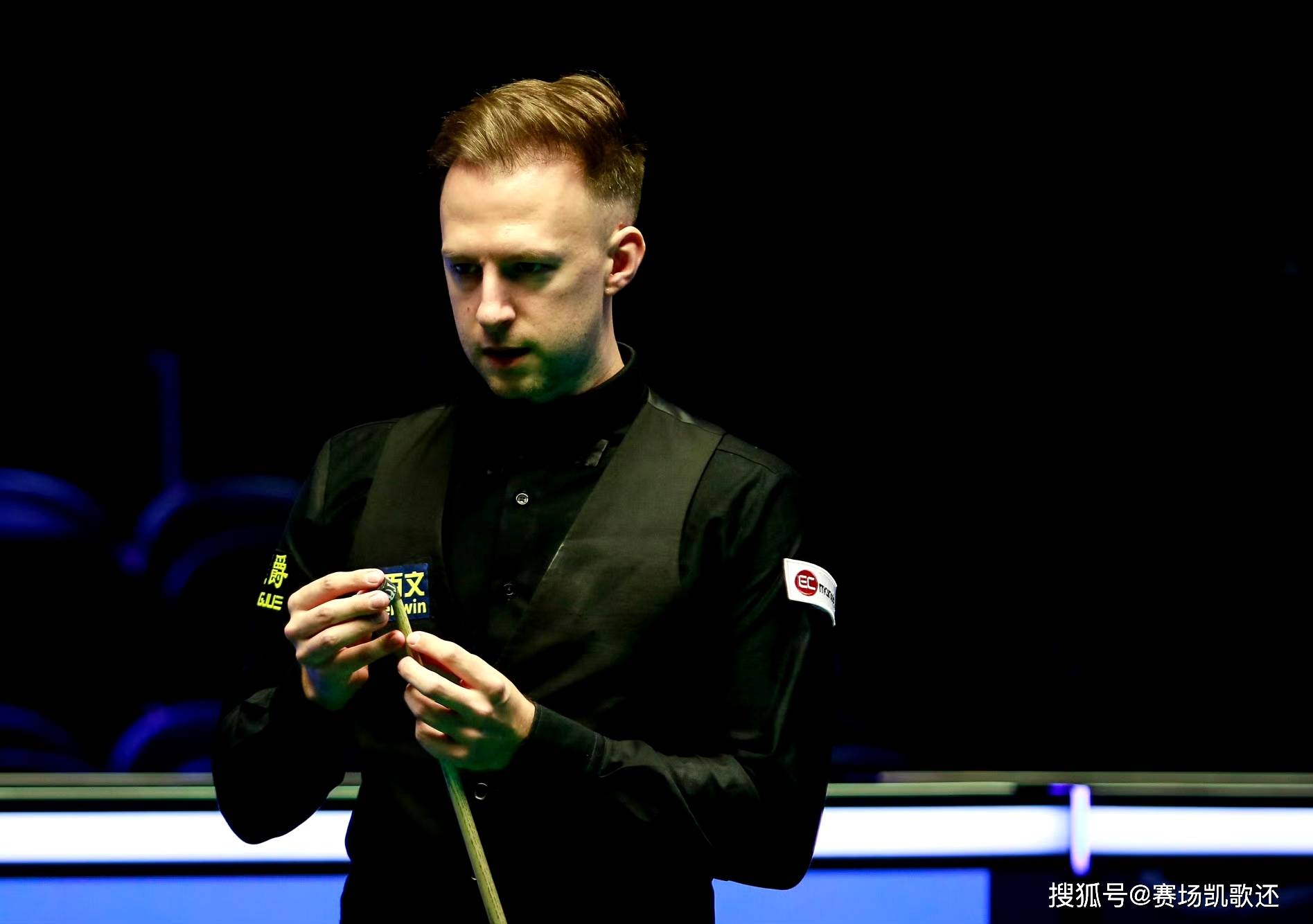 周琦在接受 周琦在接受