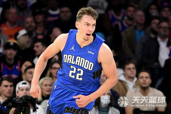 球队的表现 球队的表现