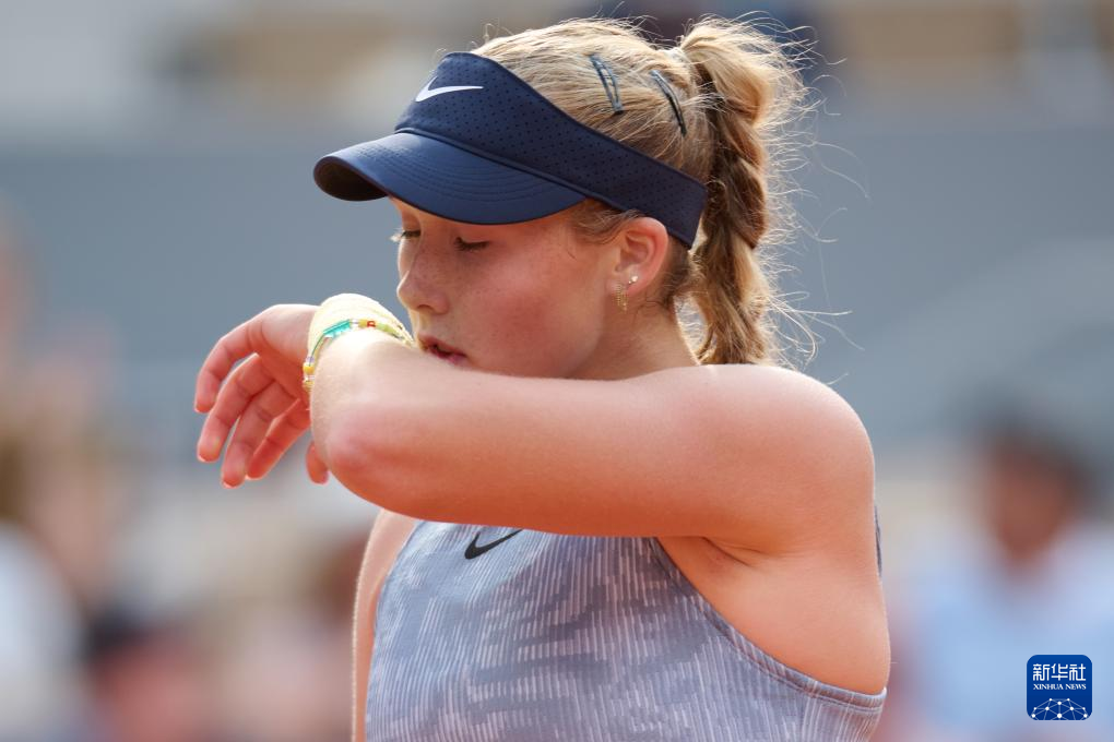 着他更在意 着他更在意